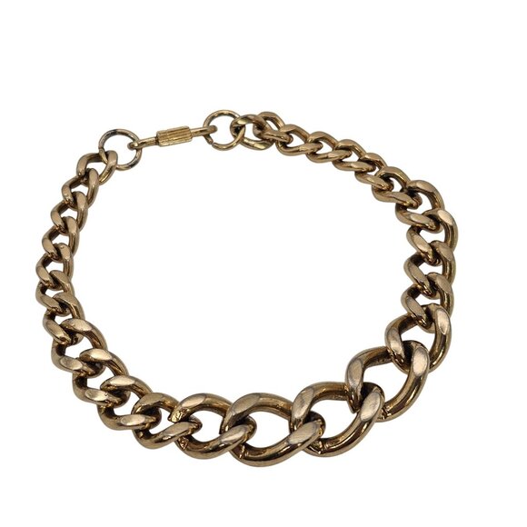 VTG Gold Toned Cuban Chain Link Wristlet Bracelet Classy Elegant Business Casual - Picture 7 of 15